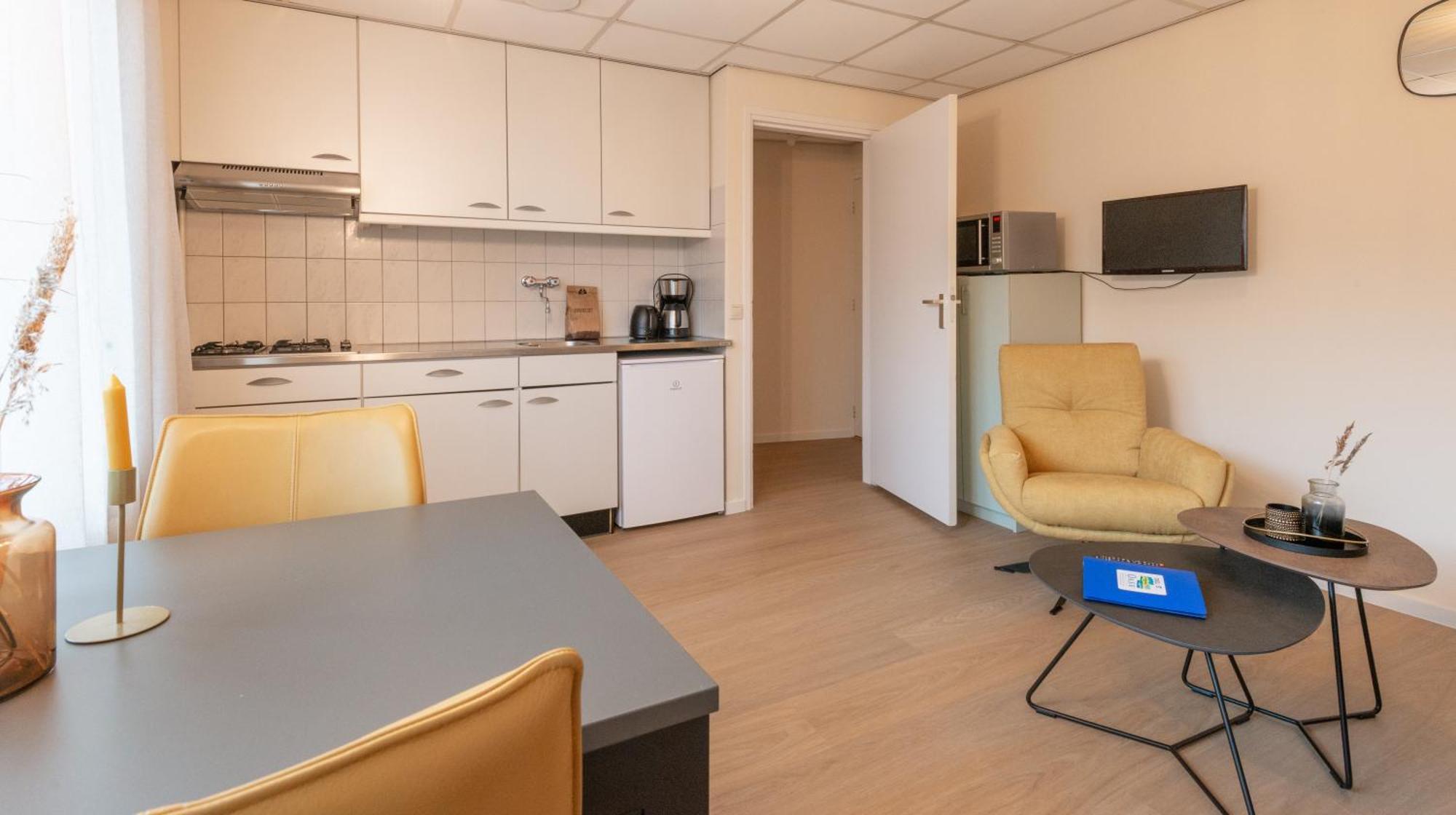 Appartementen Zuiderstrand 佐特兰德 外观 照片
